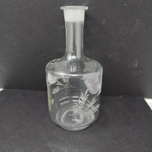 Vintage Etched Crystal Decanter With Wheat Design Glass Topper 13.25" Tall - Picture 7 of 8